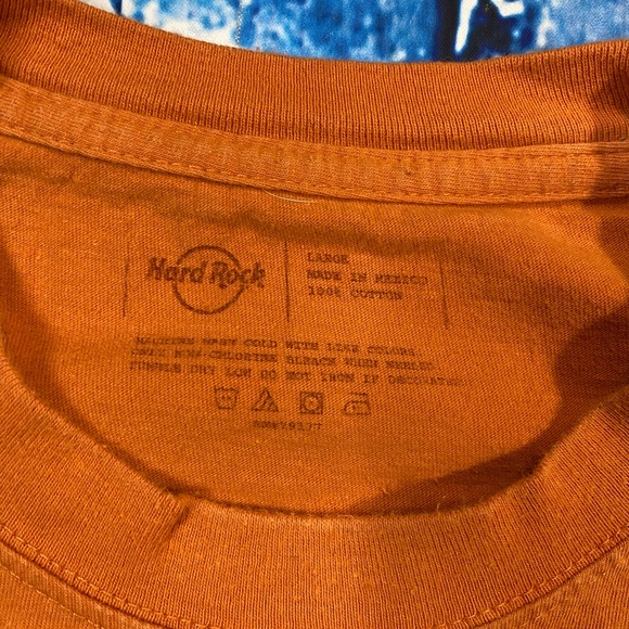 Modern Cayman Islands, Hard Rock Cafe shirt, size large - Picture 4 of 4